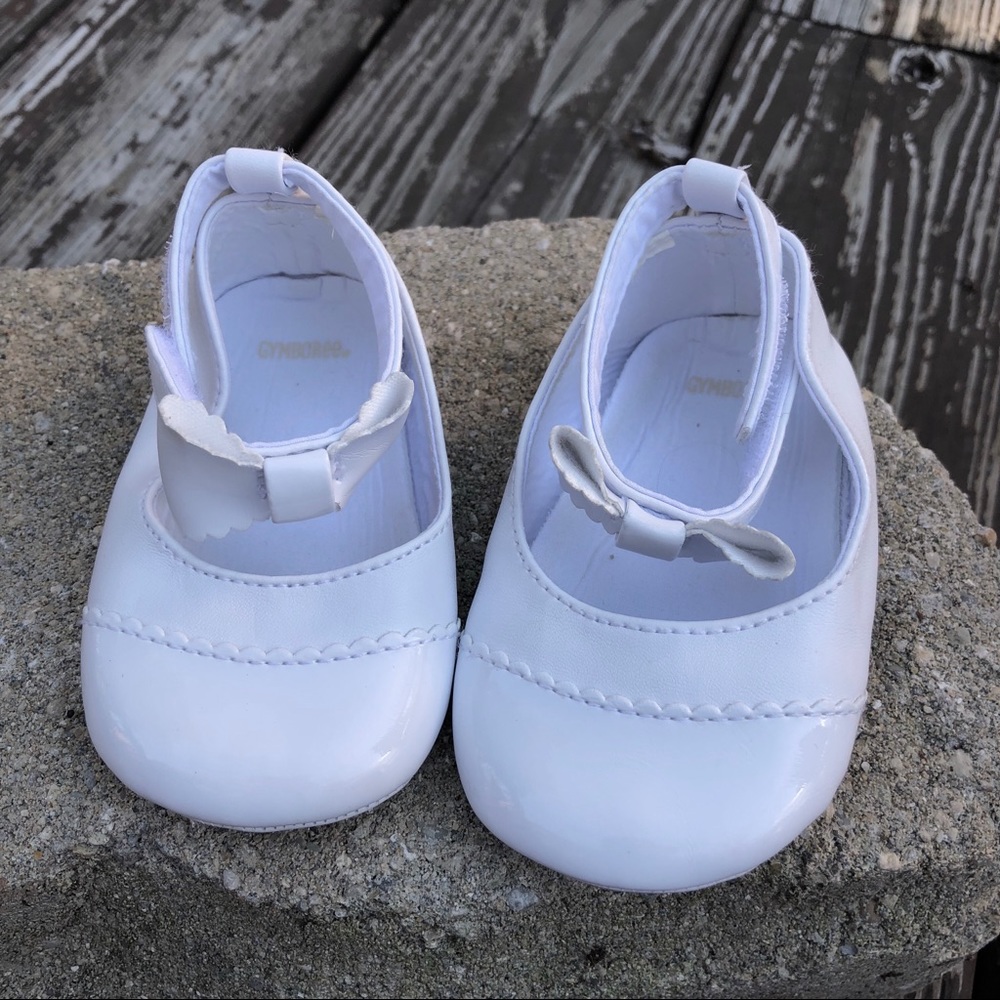 Gymboree White Bow Strap Soft Baby Crib Shoes